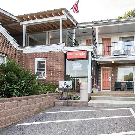 Tiltonlodge Inn & Suites Kültér fotó