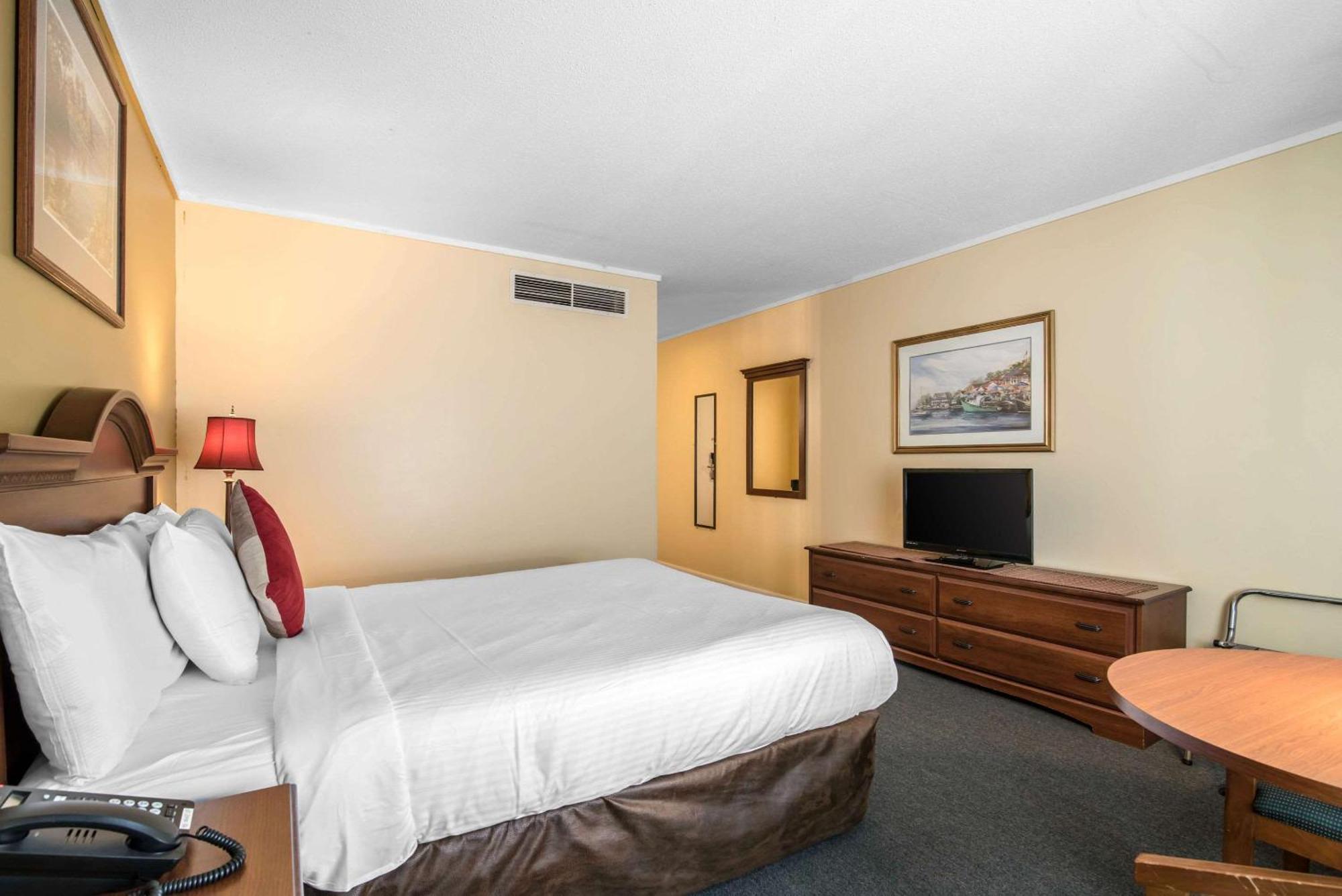 Tiltonlodge Inn & Suites Kültér fotó
