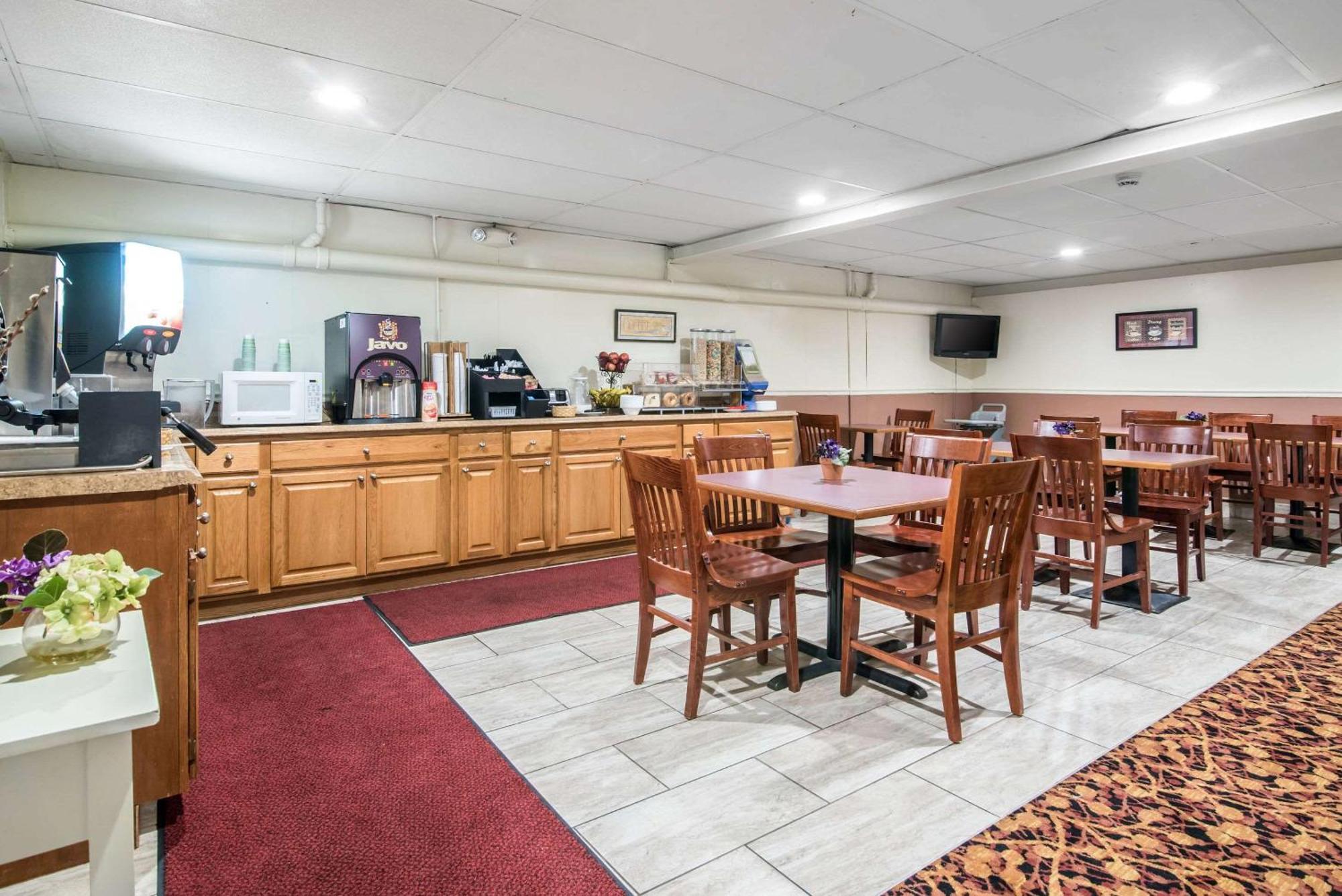 Tiltonlodge Inn & Suites Kültér fotó